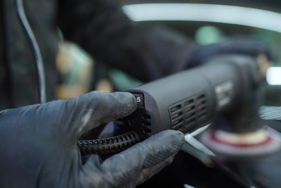The Pro3 - 550W Dual Action Polisher